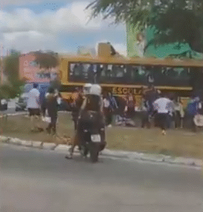 Imagem do post Acidente com ônibus escolar em Paulo Afonso deixa 10 feridos