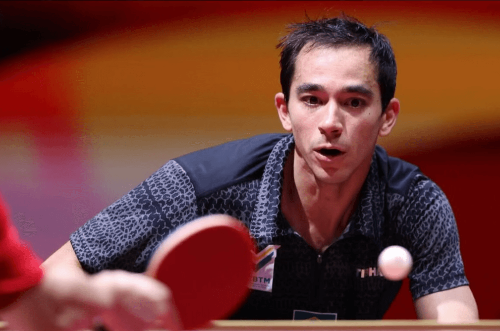 Hugo Calderano atropela sul-coreano e avança no Europe Smash