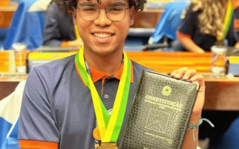 Imagem do post Jovem Senador baiano cria projeto de justiça climática no Congresso Nacional