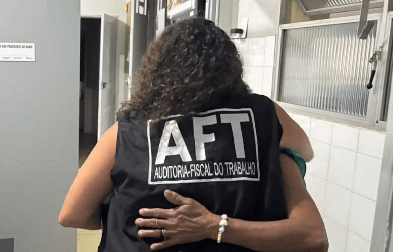 Idosa resgatada após 50 anos de escravidão em Itabuna teve filho roubado pós parto