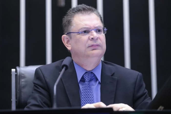 Deputados do PL reagem à prisão de Bolsonaro: “Ditadura declarada”