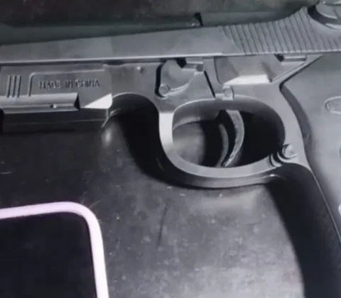 Imagem do post Homem é preso em flagrante com arma falsa em Salvador