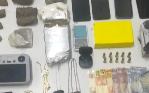 Imagem do post Trio é preso com armas, drogas e drone em ação policial na Bahia