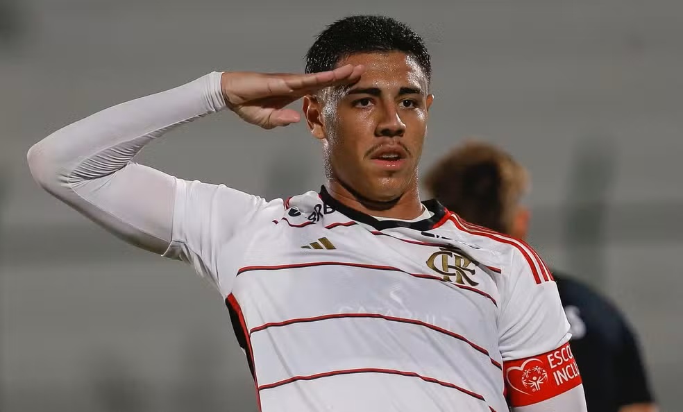 Bahia tenta contratar zagueiro do Flamengo, mas leva “não” por proposta
