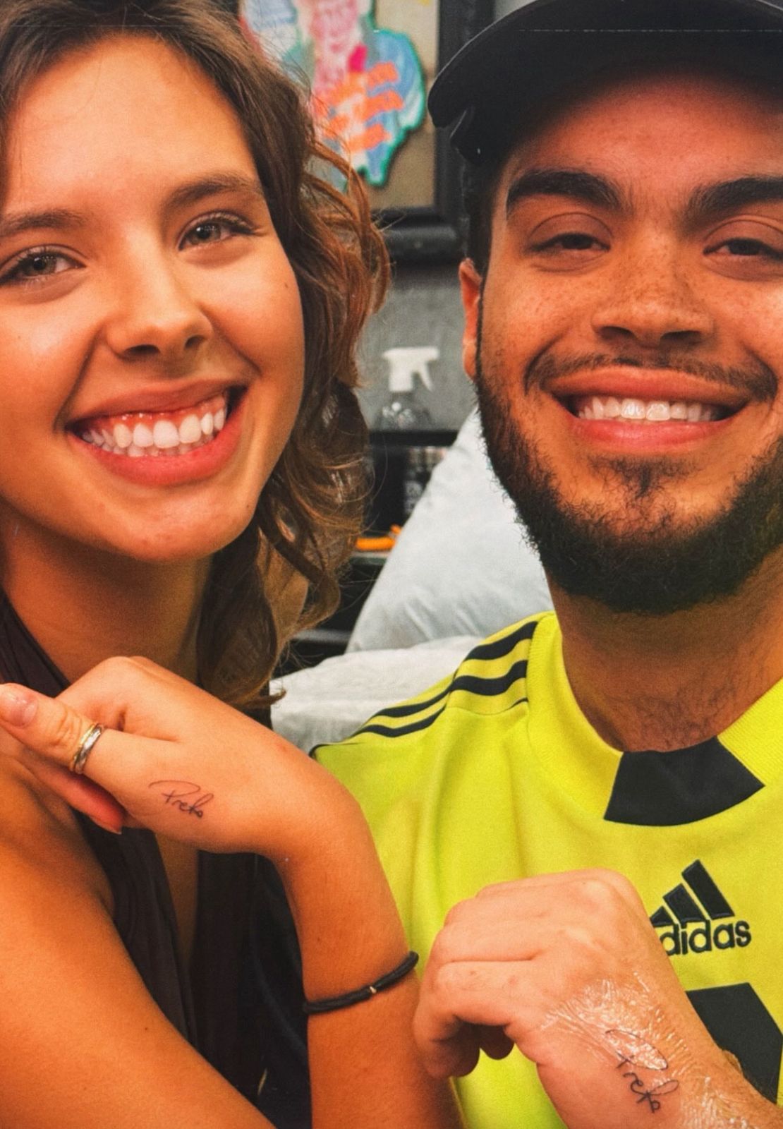 Preta Gil recebe homenagem com tatuagem emocionante do filho