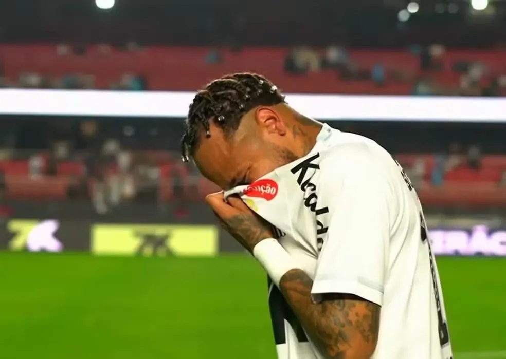 Neymar se revolta após goleada sofrida pelo Santos: “Foi uma merda!”