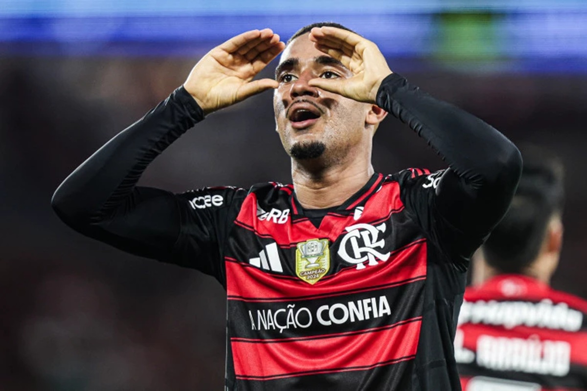 Jogadores do Flamengo celebram goleada com participação de atacante e provocam: “Chama Samu”
