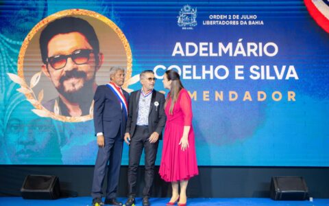 Imagem do post Adelmario Coelho é condecorado com a Medalha 2 de Julho, maior honraria do Estado da Bahia
