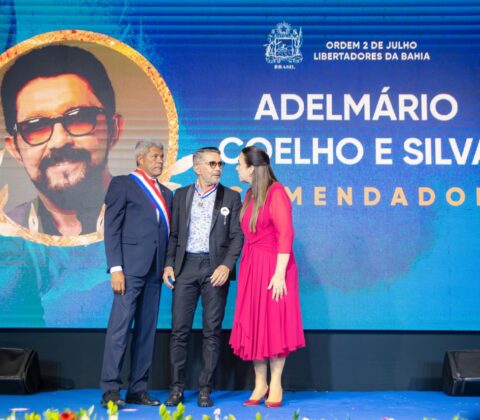 Imagem do post Adelmario Coelho é condecorado com a Medalha 2 de Julho, maior honraria do Estado da Bahia