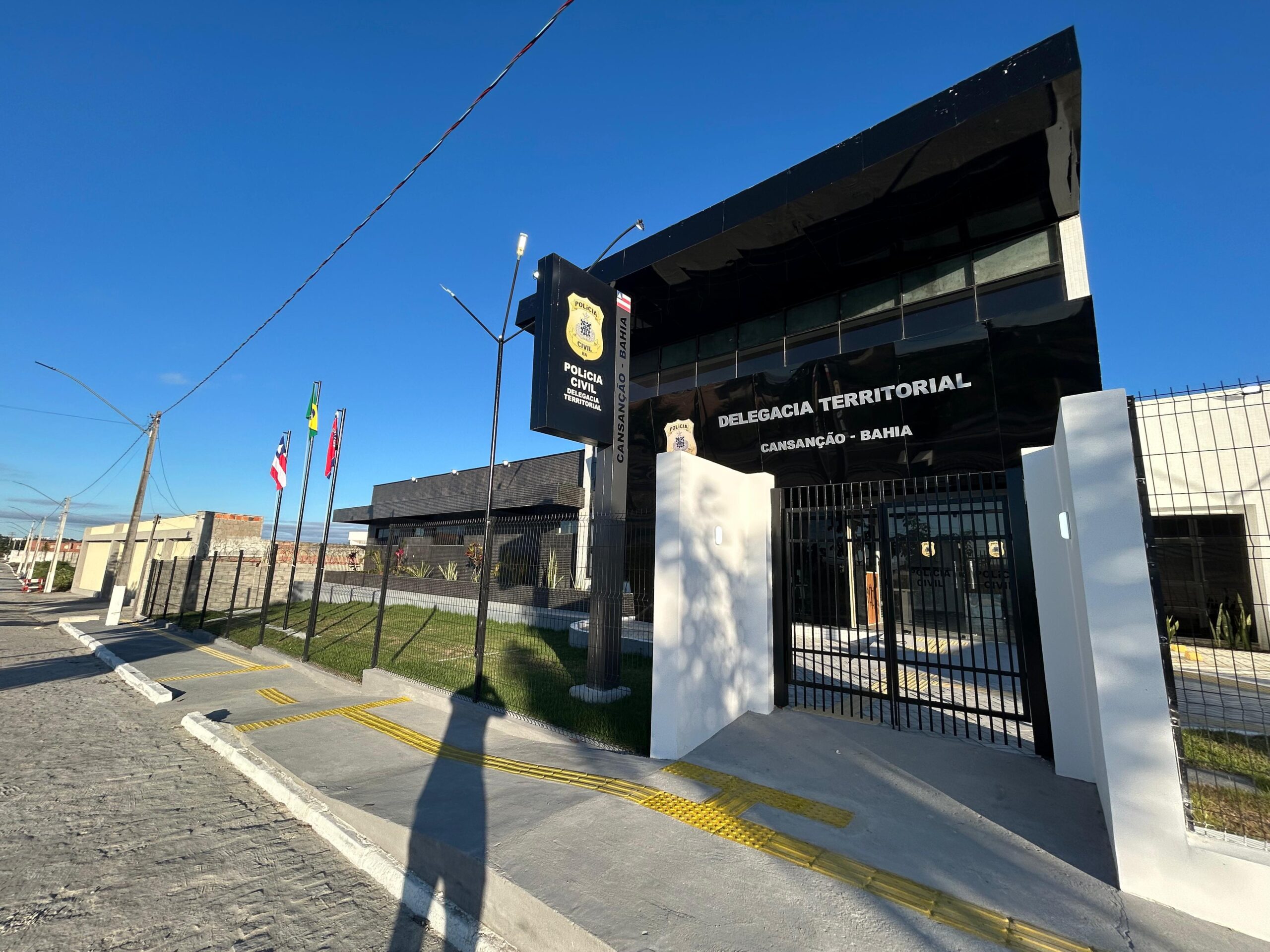 Governo da Bahia investe R$ 2,2 milhões em nova Delegacia de Cansanção