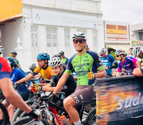 Imagem do post Velocidade e adrenalina: Castro Alves vira palco de grandes provas de ciclismo e motociclismo