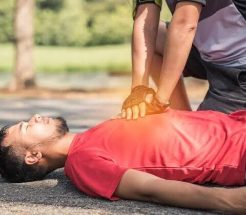 Imagem do post Campanha no Barradão alerta sobre morte súbita em estádios; saiba como agir e salvar vidas