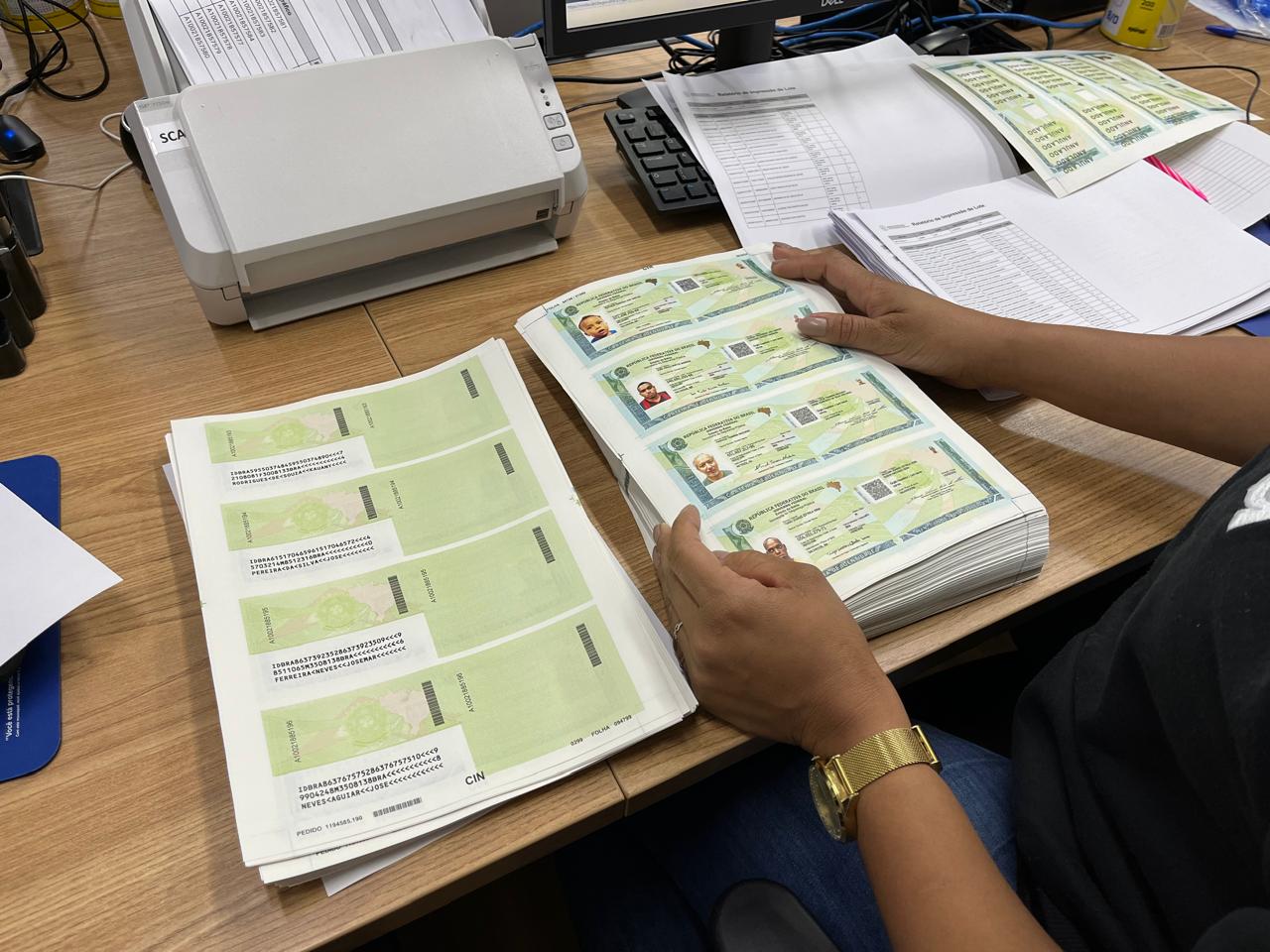 Bahia bate recorde histórico de emissões da Carteira de Identidade Nacional