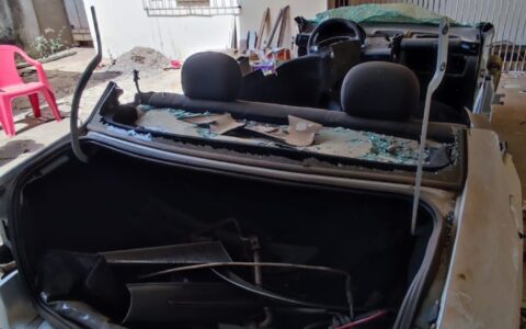 Imagem do post Carro roubado é encontrado desmontado em Vitória da Conquista
