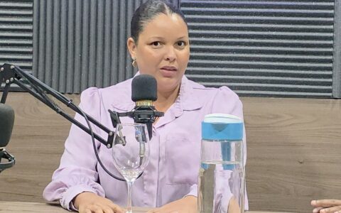 Imagem do post Isabela Sousa repudia feminicídio em Lauro de Freitas e reforça alerta do Agosto Lilás