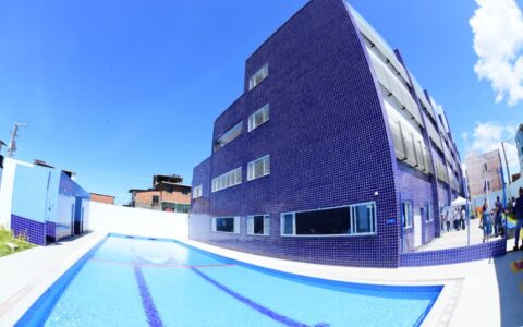 Imagem do post Prefeitura inaugura escola com piscina e laboratório em Sussuarana