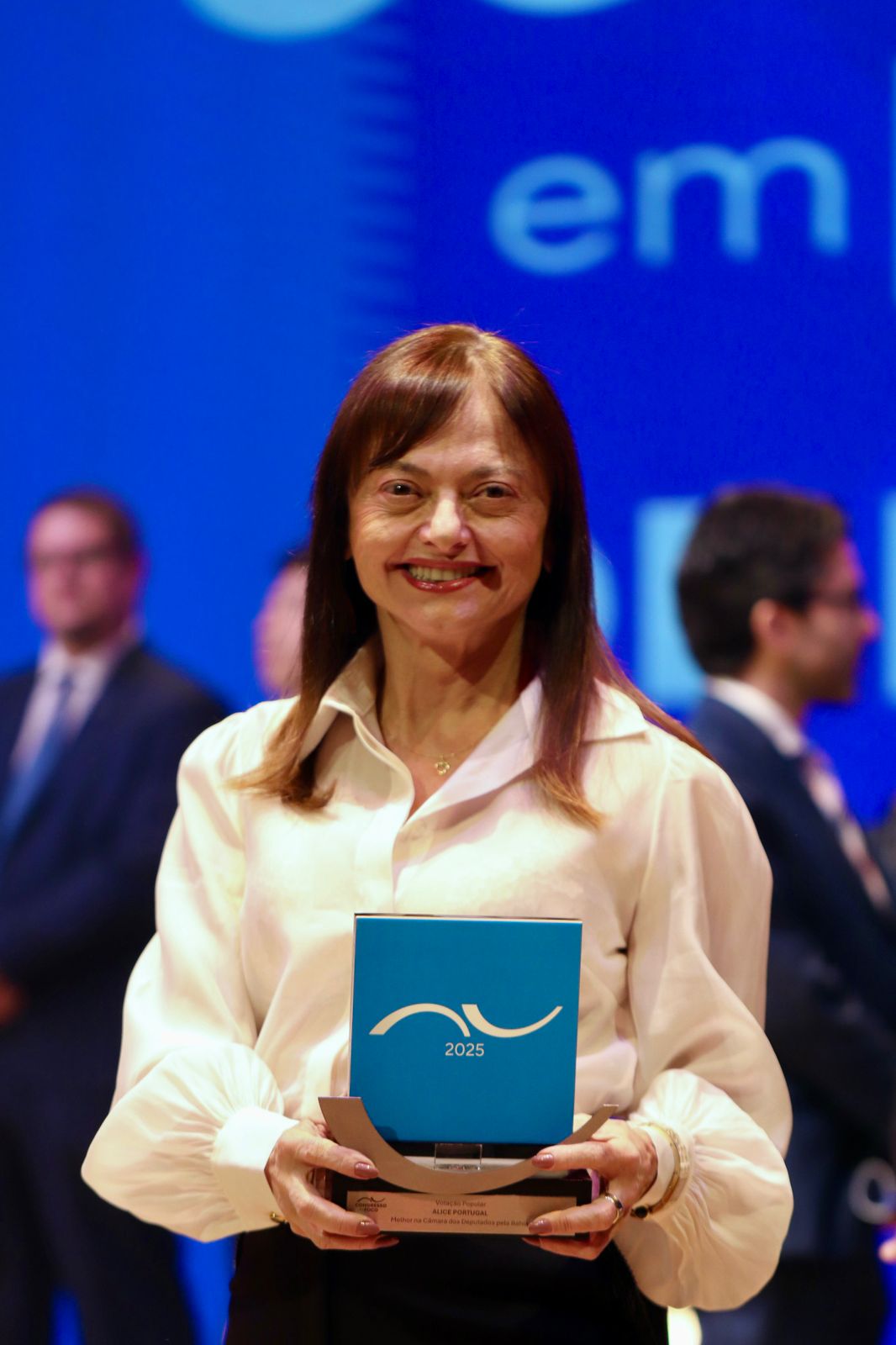 Alice Portugal é eleita a melhor deputada da Bahia pelo Prêmio Congresso em Foco
