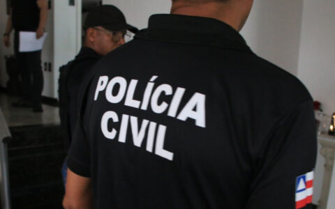 Imagem do post Homem com tornozeleira é preso com drogas em bairro de Itabuna