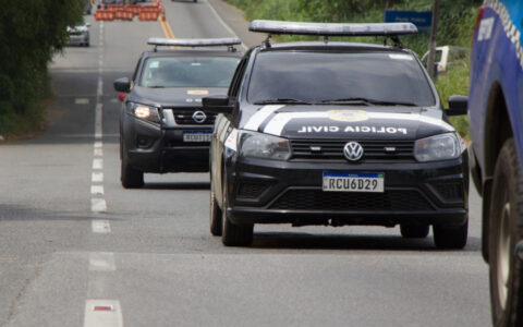 Imagem do post Polícia recupera iPhones roubados após acidente com caminhão na Bahia