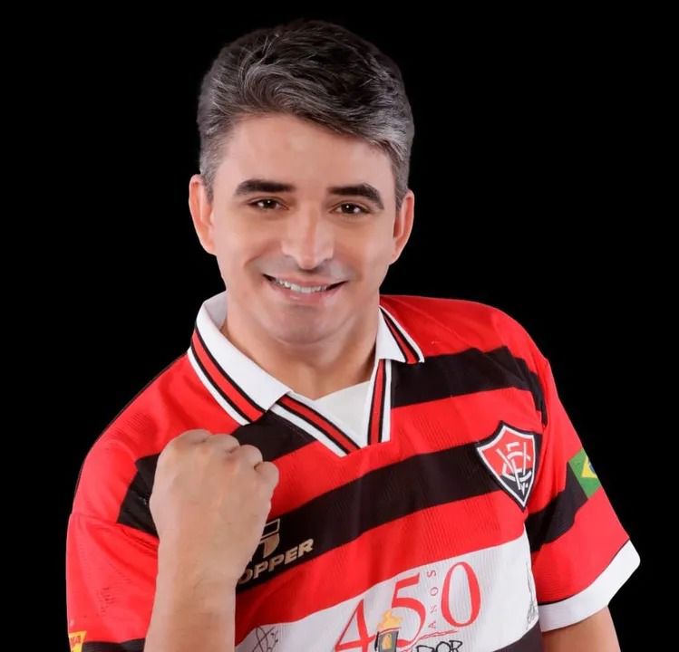 Após goleada histórica, Marcone Amaral cobra SAF no Vitória