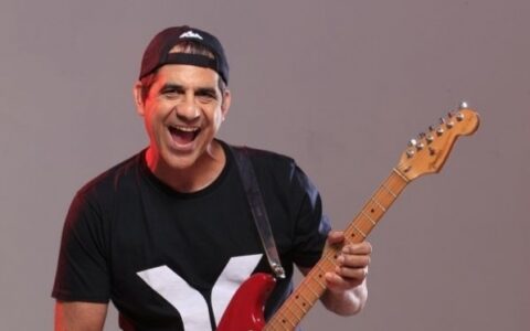 Imagem do post Pé na Areia: Durval Lelys se apresenta em projeto de verão em Salvador