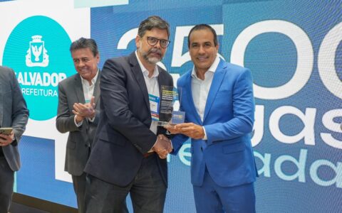 Imagem do post Iniciativa da Prefeitura, Treinar Para Empregar recebe homenagem durante maior evento da indústria da Bahia