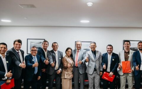 Imagem do post Presidente da FECBAHIA, Sivaldo Rios, é recebido pelo ministro Rui Costa e autoridades em Brasília