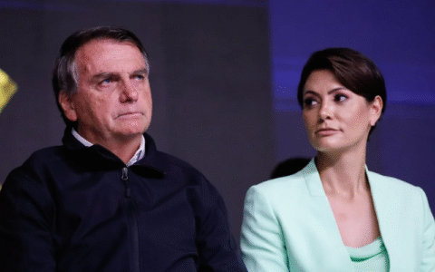 Imagem do post Maioria dos brasileiros rejeita nova candidatura de Bolsonaro e vê Michelle como possível sucessora