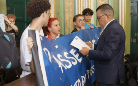 Imagem do post Estudantes pressionam por tarifa zero no transporte público de Salvador