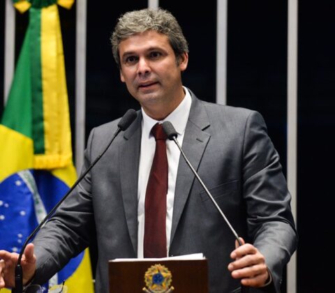 Imagem do post “Finalmente foi preso”, diz líder do PT sobre Bolsonaro
