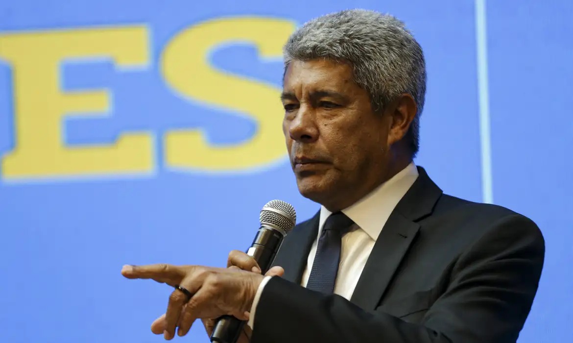 Jerônimo cobra ACM Neto sobre PEC da Blindagem: “Estamos aguardando”
