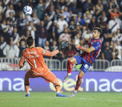 Imagem do post Bahia vacila com um a menos e leva virada do Vasco