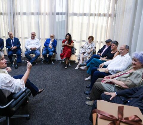 Imagem do post Ivana Bastos recebe Academia de Letras da Bahia e anuncia novidades literárias na ALBA