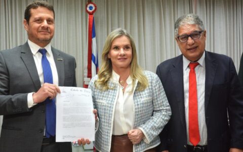 Imagem do post ALBA recebe projeto da LOA 2026 com previsão de crescimento de 9,1%