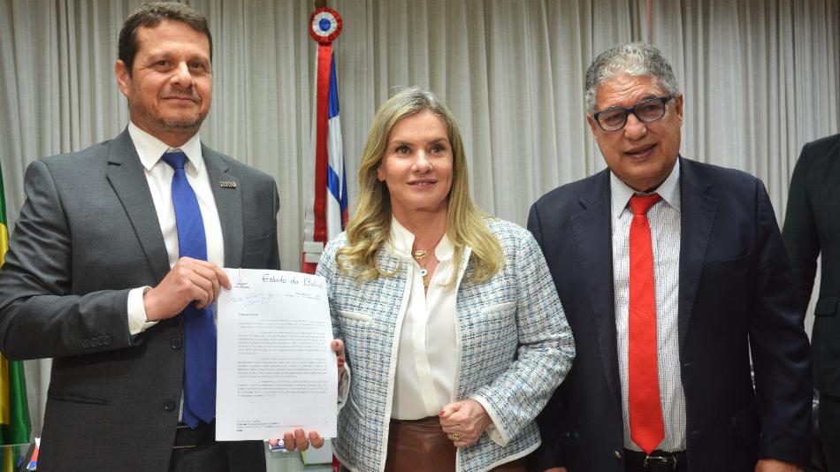 ALBA recebe projeto da LOA 2026 com previsão de crescimento de 9,1%