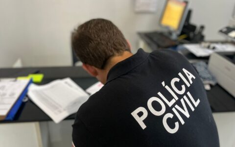 Imagem do post Ex-servidora é presa suspeita de desviar mais de R$ 500 mil da saúde pública na Bahia