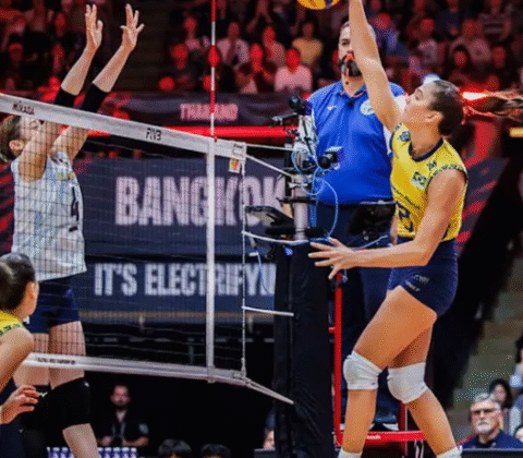 Imagem do post Gabi brilha e Brasil conquista bronze no Mundial de Vôlei em jogo eletrizante contra o Japão