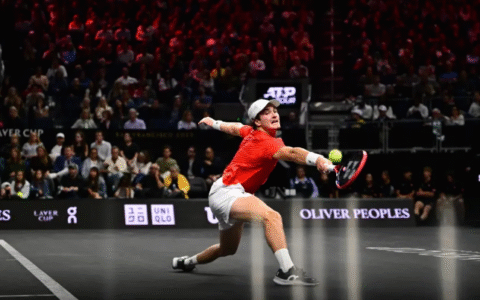 Imagem do post Assista: João Fonseca faz ponto absurdo e conquista jogada do dia