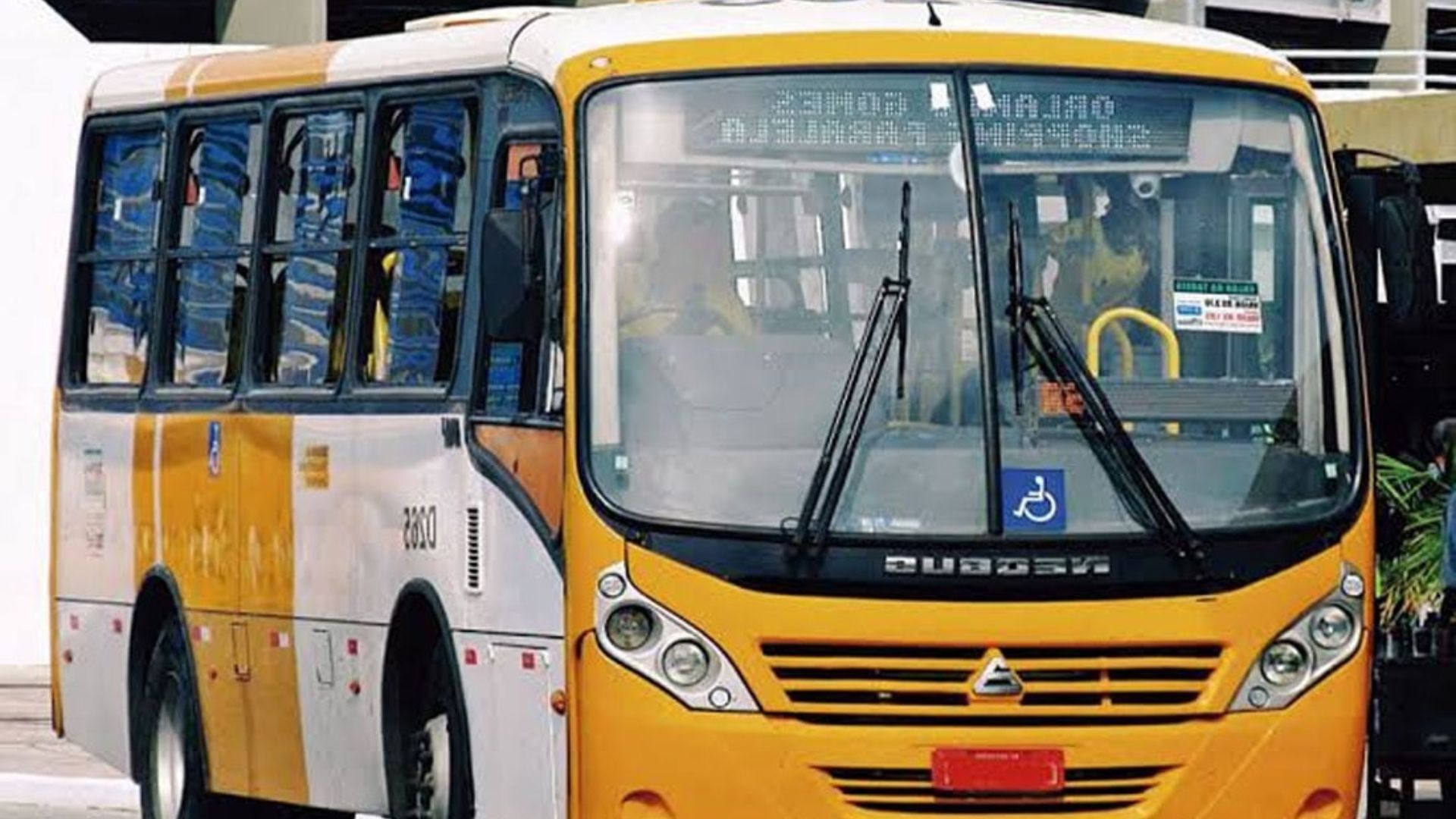 Prefeitura de Salvador solicita financiamento para renovar frota de ônibus