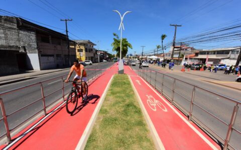Imagem do post Prefeitura entrega 1ª etapa da requalificação da Dorival Caymmi