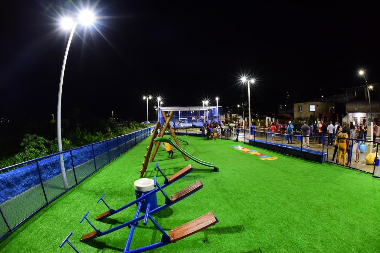Nova Constituinte ganha nova praça com área de lazer, esporte e convivência