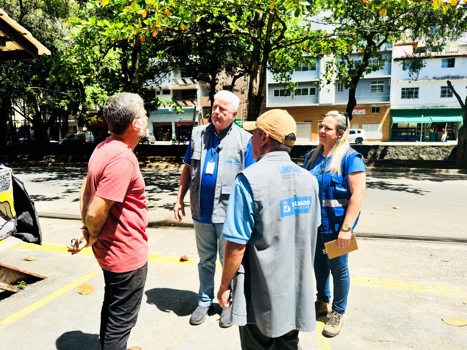 Nova ação da Limpurb ensina como descartar lixo do jeito certo