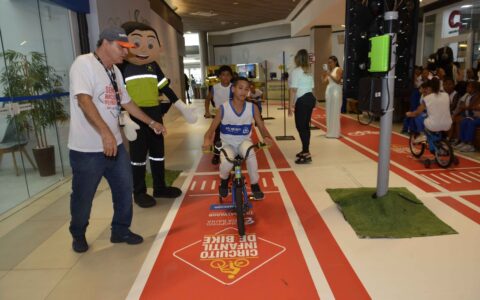 Imagem do post Salvador inova com semáforos inteligentes na semana do trânsito