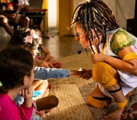 Imagem do post Carreta Literária chega ao Festival Juá com espetáculos, histórias e magia