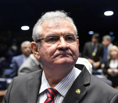 Imagem do post Jornal aponta Coronel entre indecisos com PEC da Blindagem