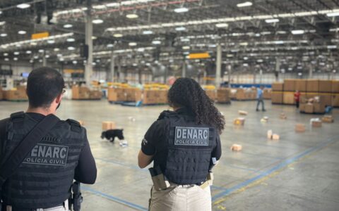 Imagem do post Polícia apreende drogas e cigarros eletrônicos em operação conjunta com os Correios