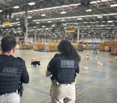 Imagem do post Polícia apreende drogas e cigarros eletrônicos em operação conjunta com os Correios