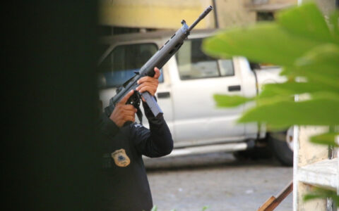 Imagem do post Suspeito de homicídio e chefia do crime é preso em Cruz das Almas