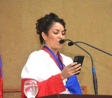 Imagem do post Cientista baiana Anna Luísa Beserra recebe Comenda 2 de Julho proposta por Antonio Henrique Júnior