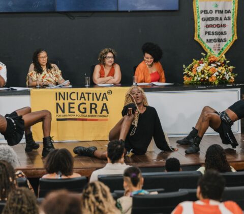 Imagem do post Iniciativa Negra celebra 10 anos e avança em debate sobre política de drogas